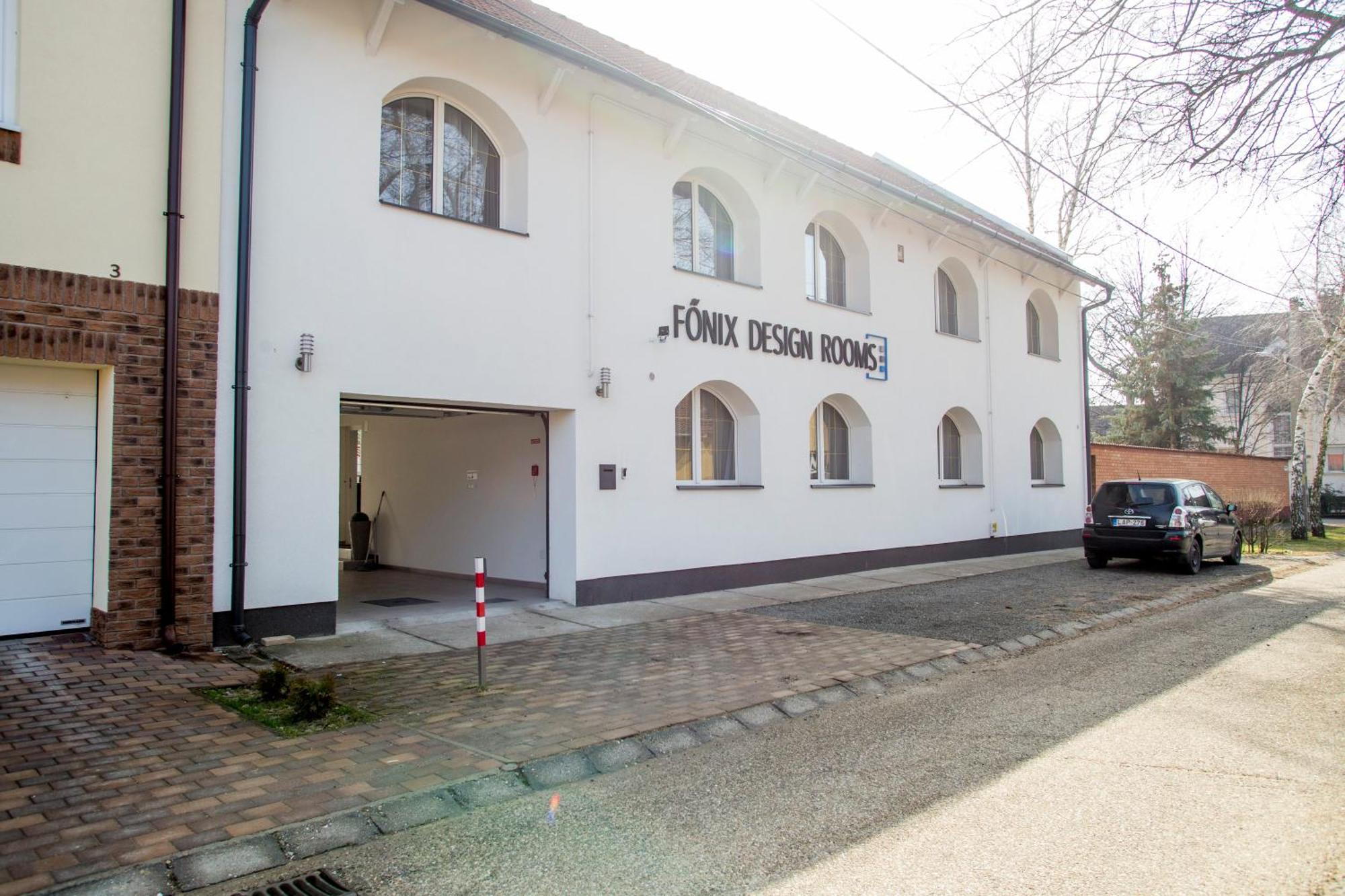 Fonix Design Rooms Debrecen Exteriör bild